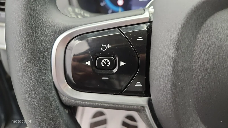 Volvo XC 90 15