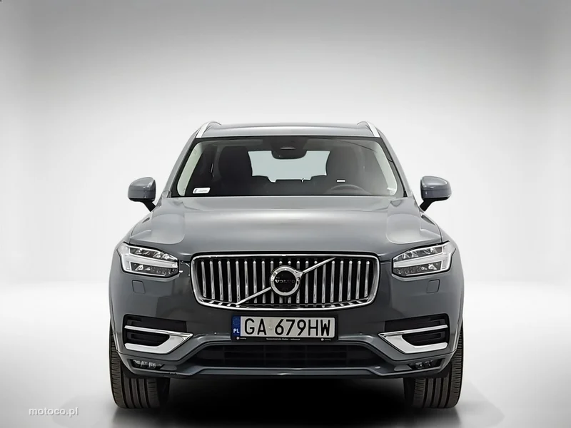 Volvo XC 90 8