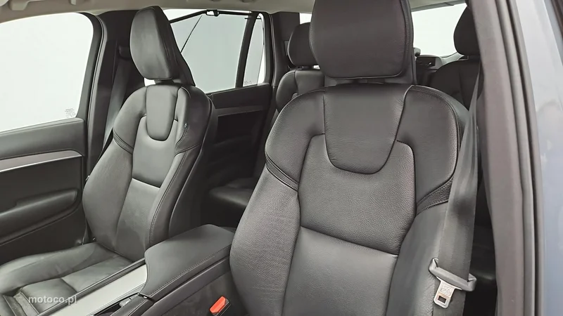 Volvo XC 90 10