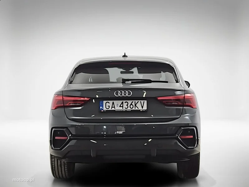 Audi Q3 F3 4