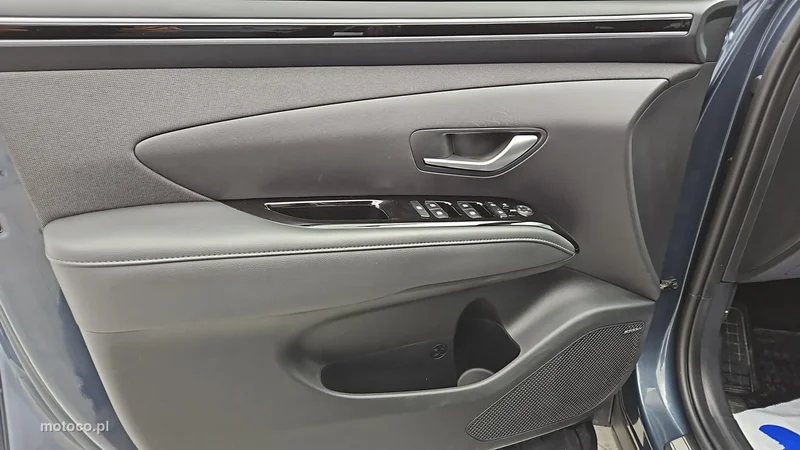 Hyundai TUCSON 10