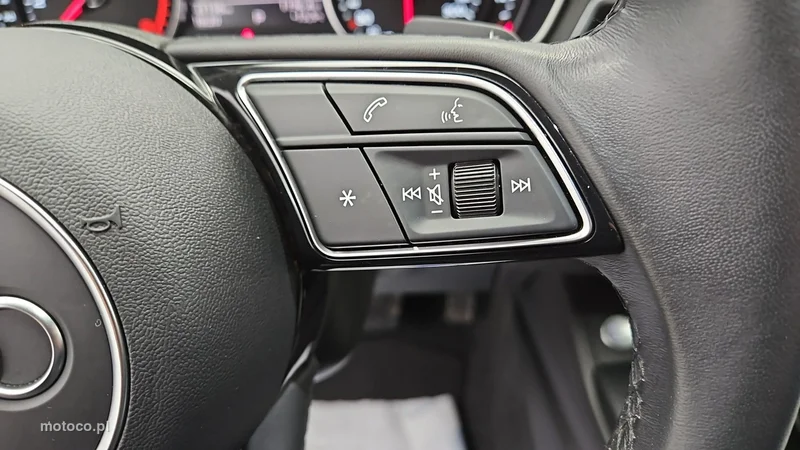 Audi A4 B9 15