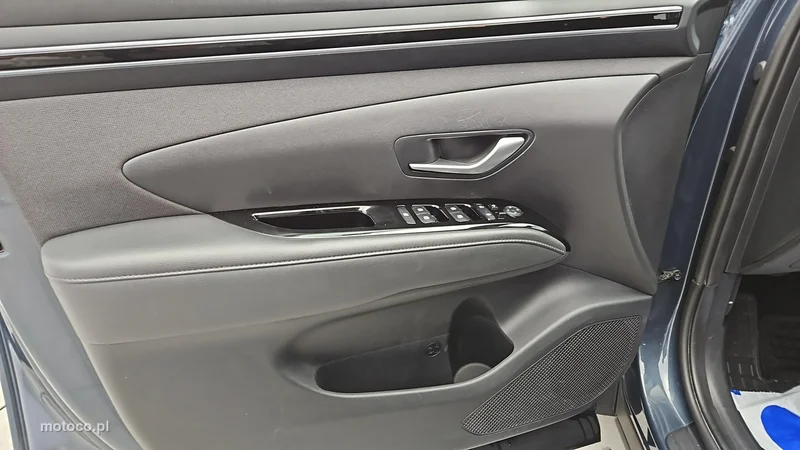 Hyundai TUCSON 10