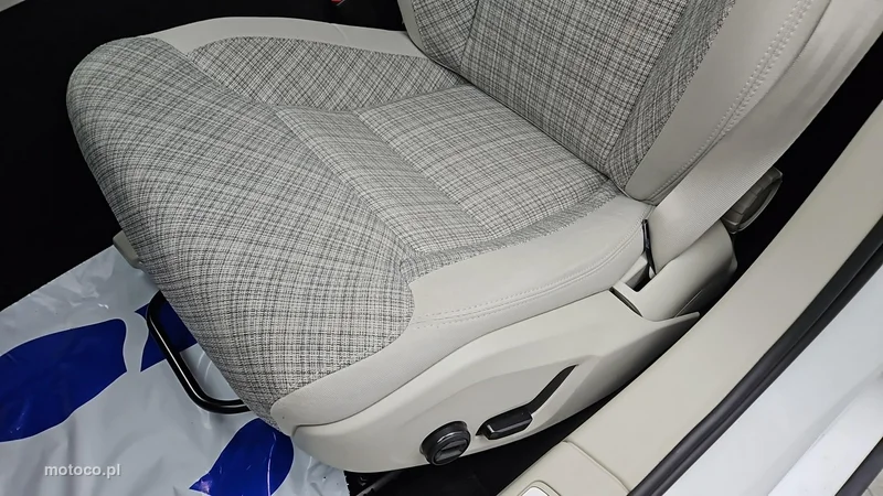 Volvo V60 12