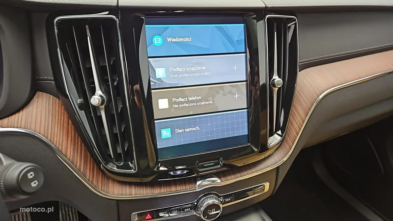 Volvo XC 60 20
