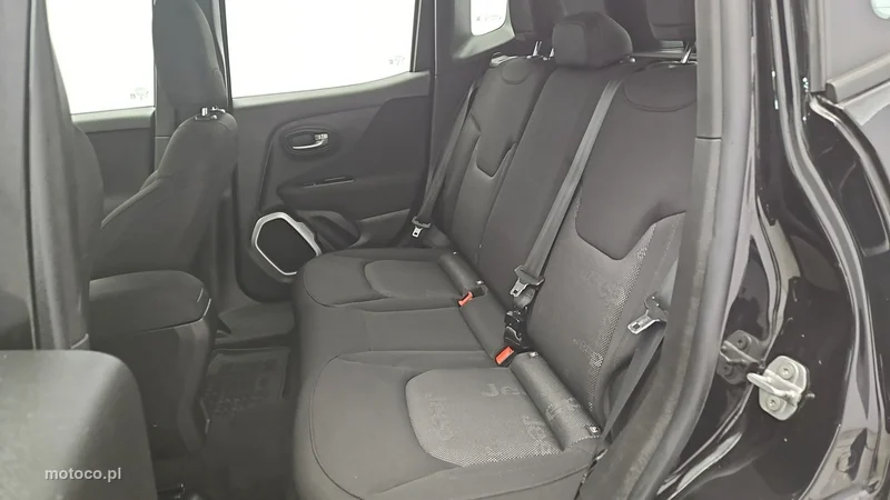 Jeep Renegade 19
