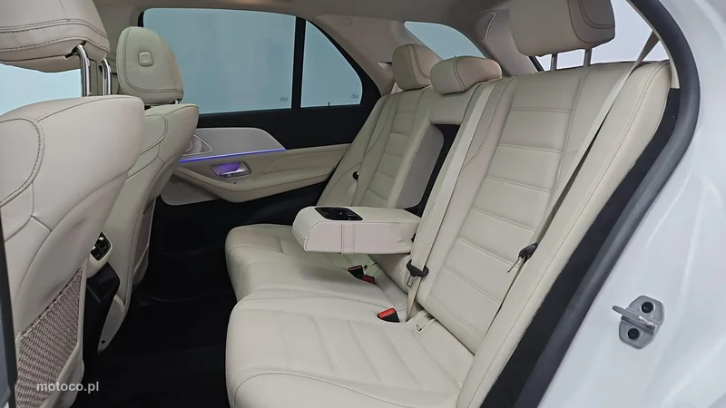 Mercedes-Benz GLE 350 de 23