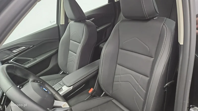 BMW X1 U11 11