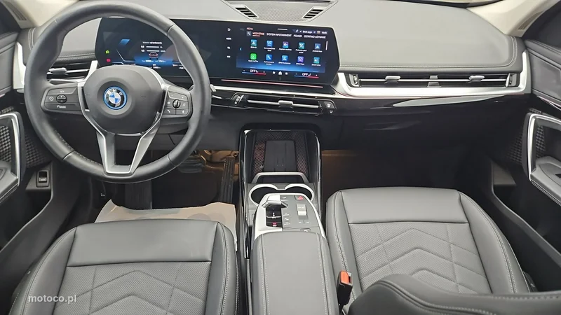 BMW X1 U11 13
