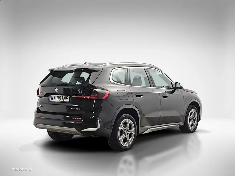 BMW X1 U11 5