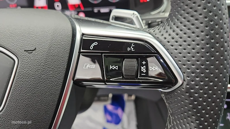 Audi RS6 C8 15