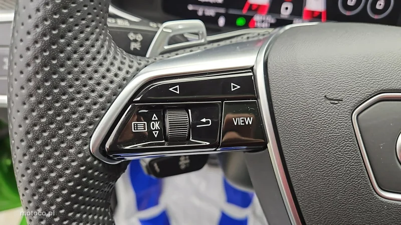 Audi RS6 C8 16