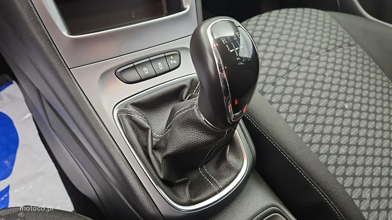 Opel Astra K 18