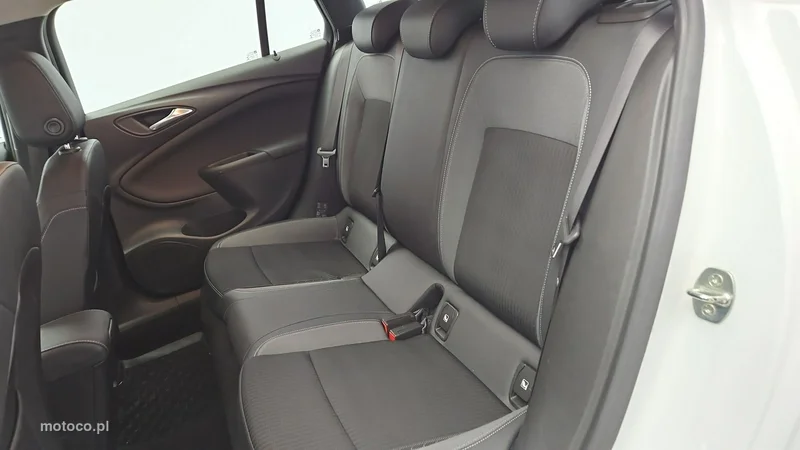 Opel Astra K 20