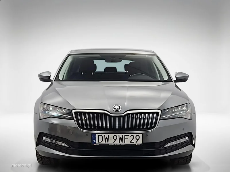 Skoda Superb III 8