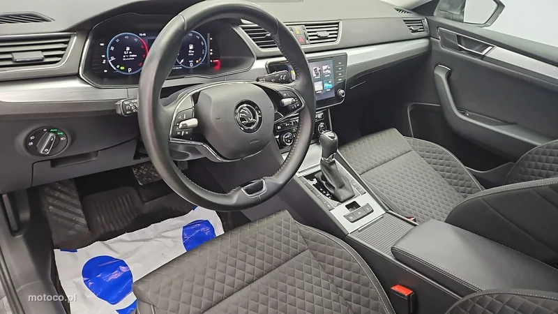 Skoda Superb III 9