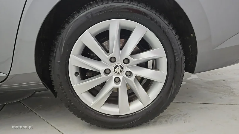 Skoda Superb III 25