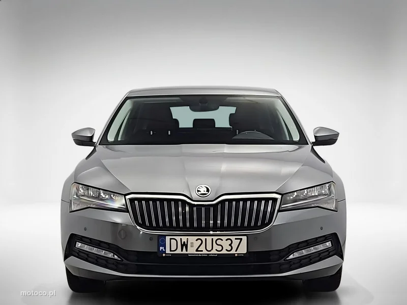 Skoda Superb III 8