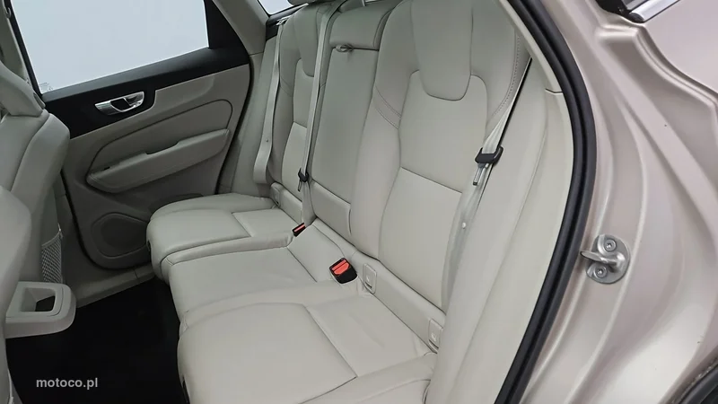 Volvo XC 60 22