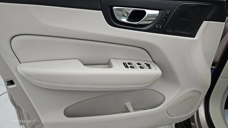Volvo XC 60 10