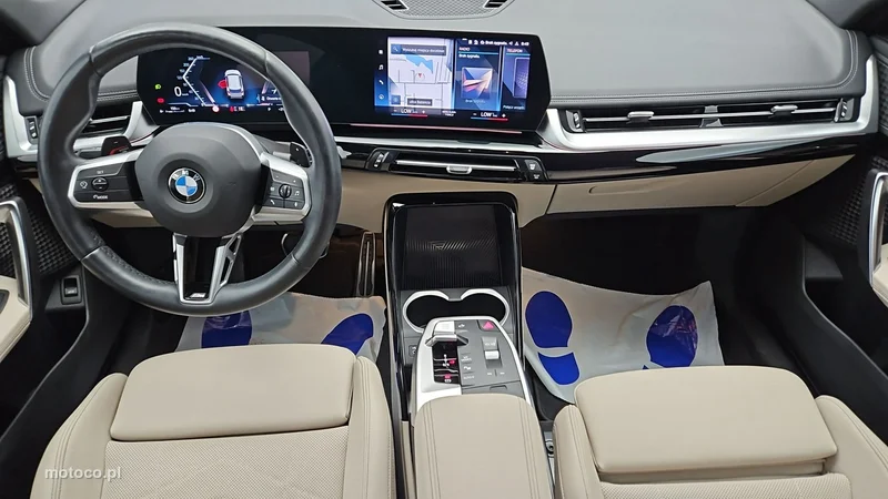 BMW X1 U11 13