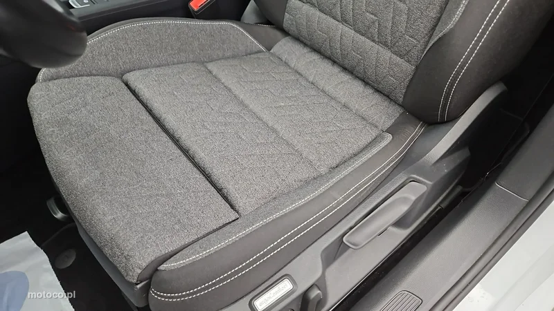 Volkswagen Passat Variant B8 12