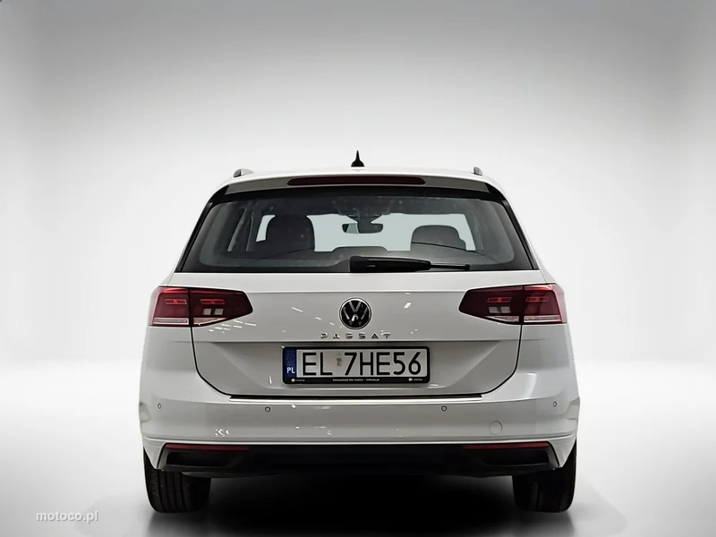 Volkswagen Passat Variant B8 4