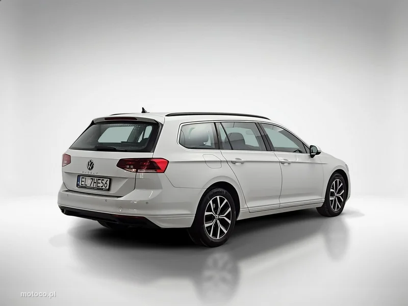 Volkswagen Passat Variant B8 5