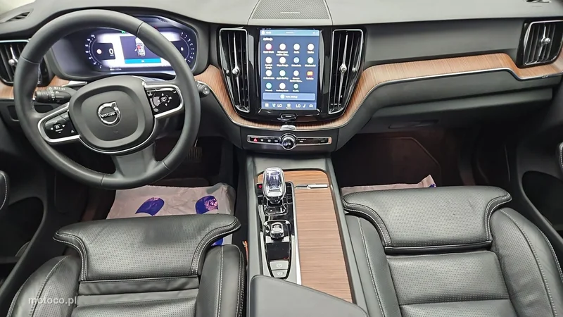 Volvo XC 60 12