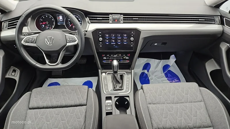 Volkswagen Passat Variant B8 13