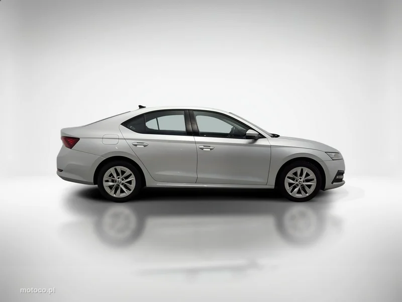 Skoda Octavia IV 6