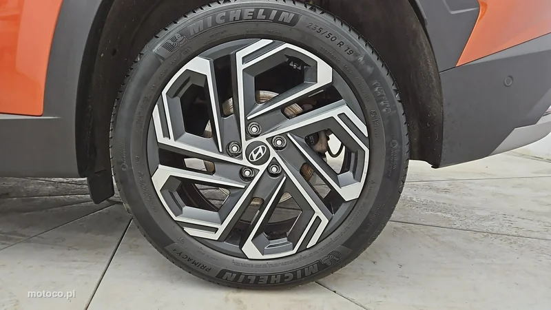 Hyundai TUCSON 25