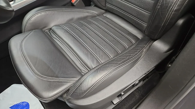 Alfa Romeo Stelvio 12