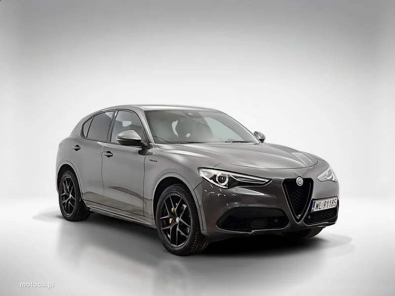 Alfa Romeo Stelvio 7