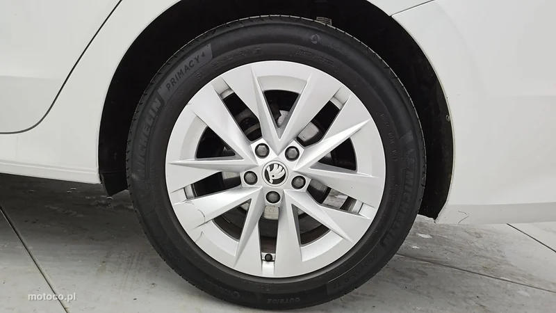 Skoda Octavia IV 23