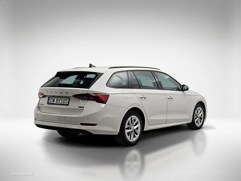 Skoda Octavia IV 5
