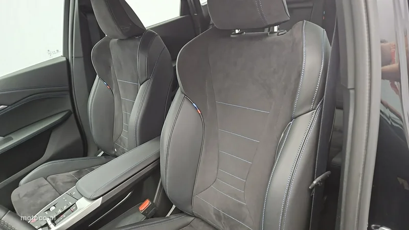 BMW X1 U11 11