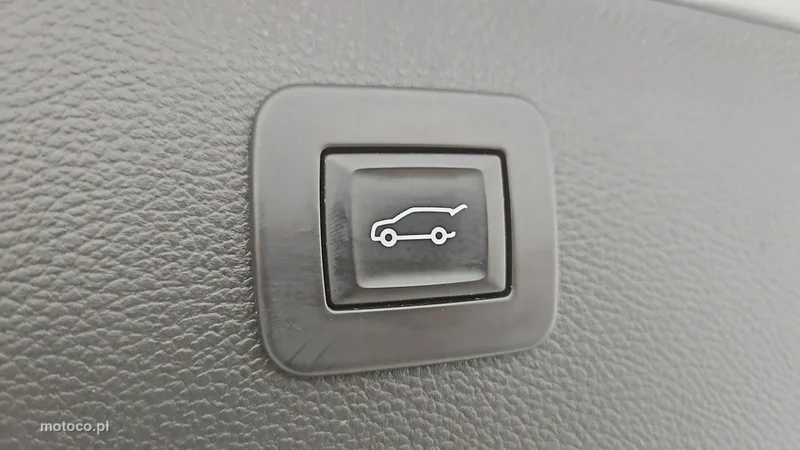 Opel Astra L 24