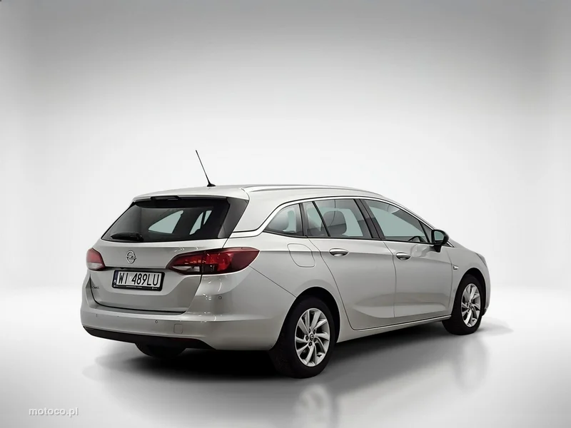 Opel Astra L 5