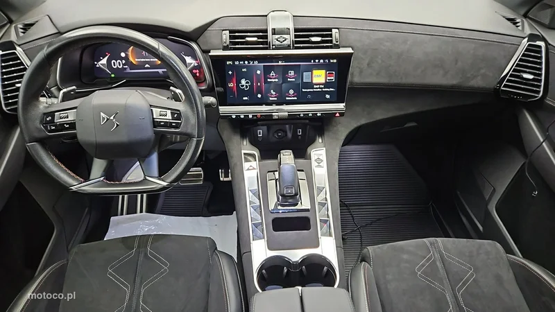 DS Automobiles DS 7 Crossback 13