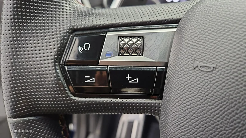 DS Automobiles DS 7 Crossback 16