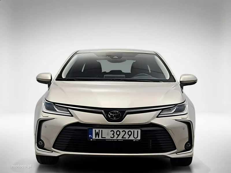 Toyota Corolla E210 8