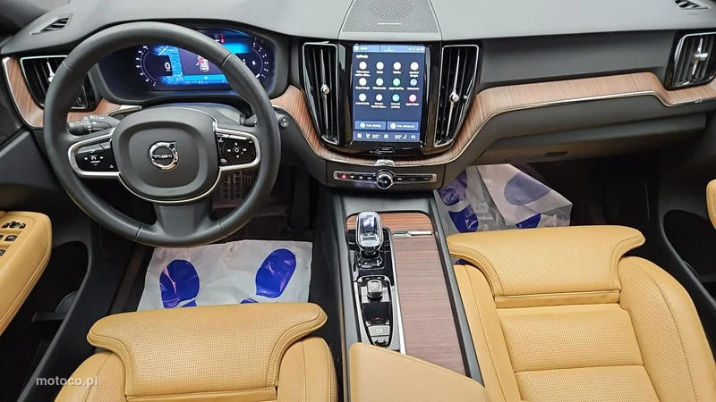 Volvo XC 60 13