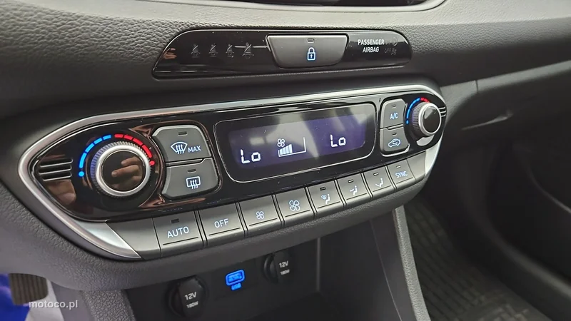 Hyundai i30 19