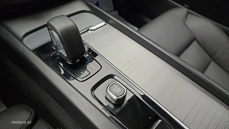 Volvo XC 60 17