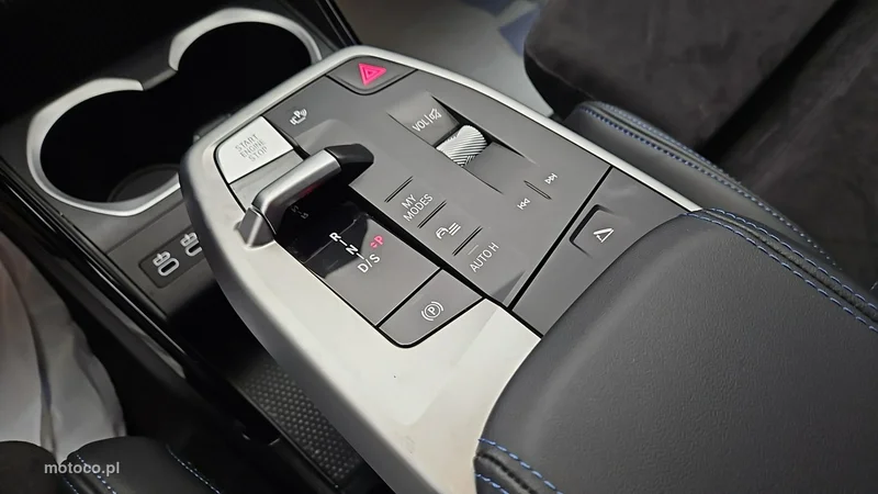 BMW X1 U11 17