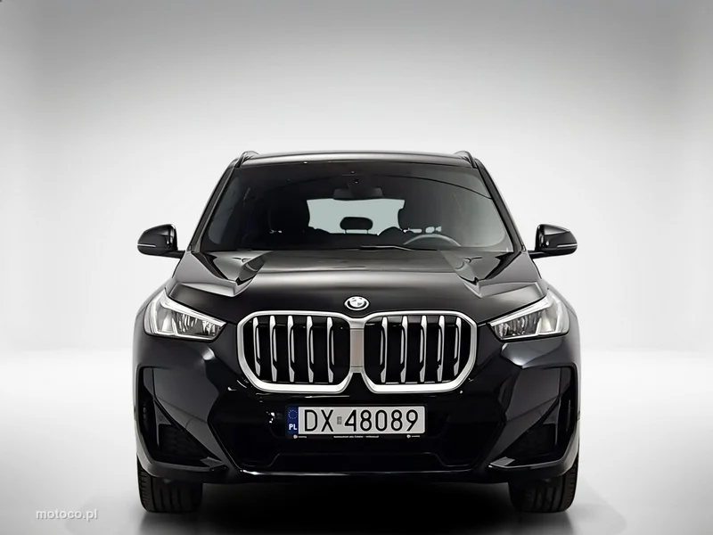 BMW X1 U11 8