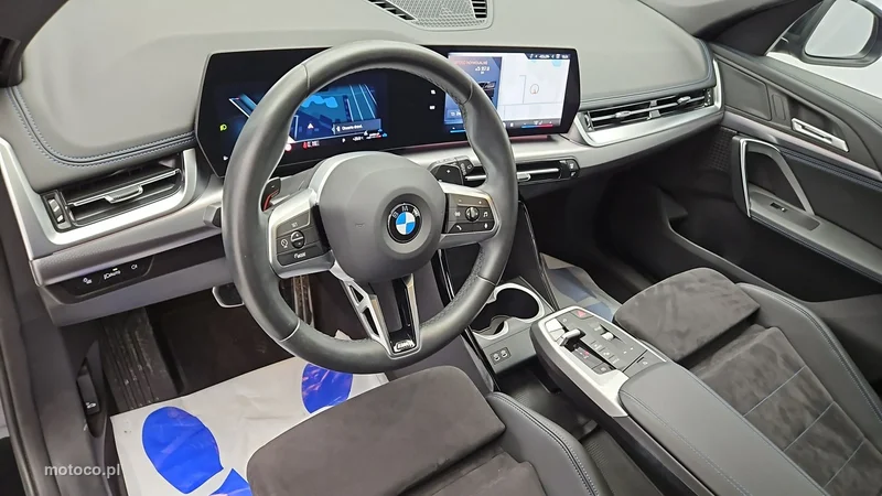 BMW X1 U11 9