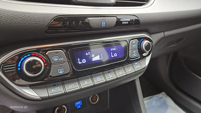Hyundai i30 19