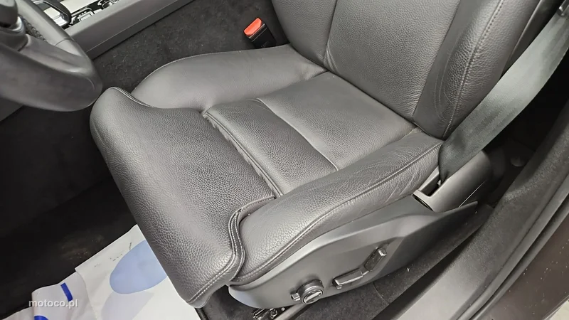 Volvo XC 60 12